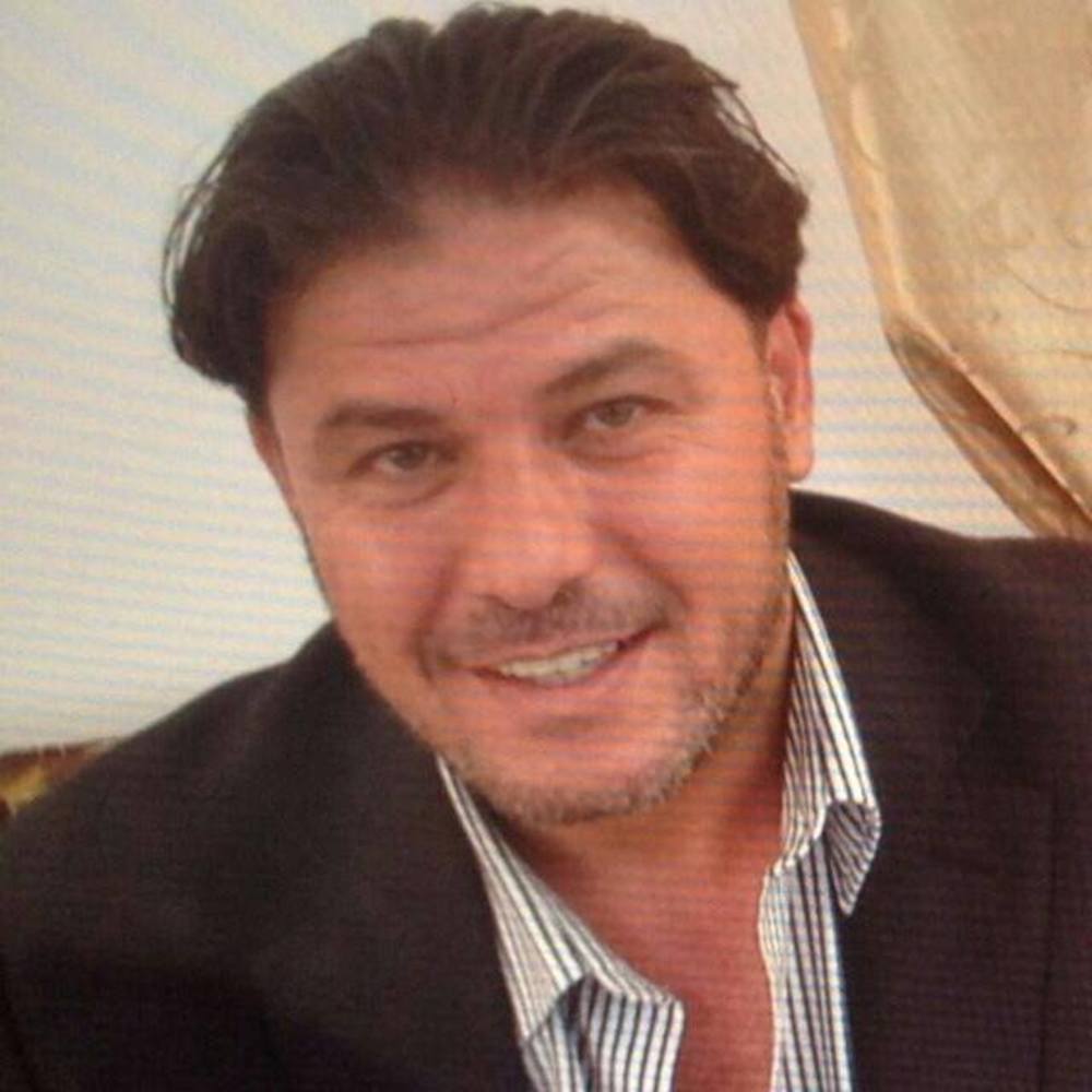 Meet your Posher, Eiad